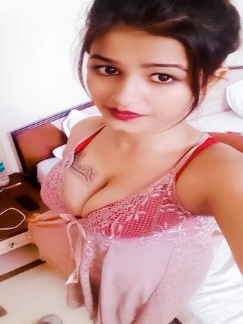 Busty Mohali call girls
